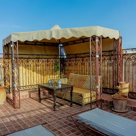 Riad The Moroccans Pool And Terrace Marrakesh Exterior photo